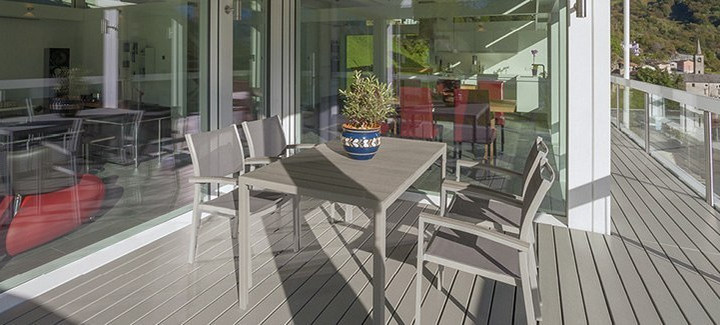 Pflegeleichte Terrassendielen aus WPC und BPC